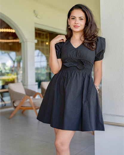 Bubblegum Bliss – In Black