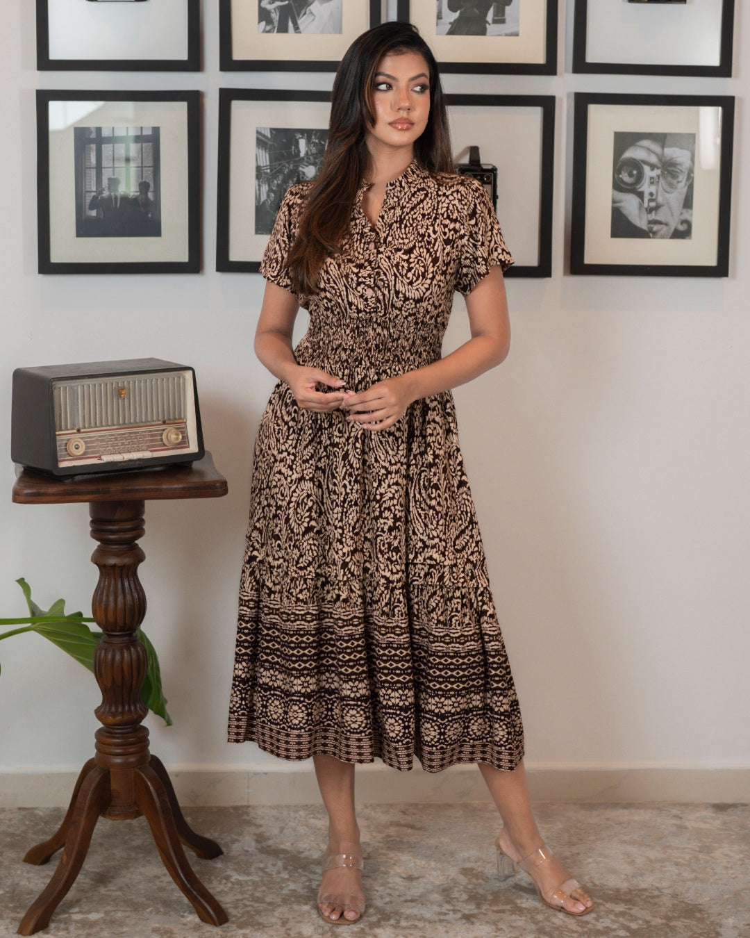 Vintage Mocha Dress ( In-store on 19th)