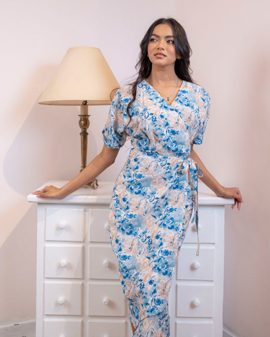 Side tie dress - Blue (Will be available In-store on 9th)