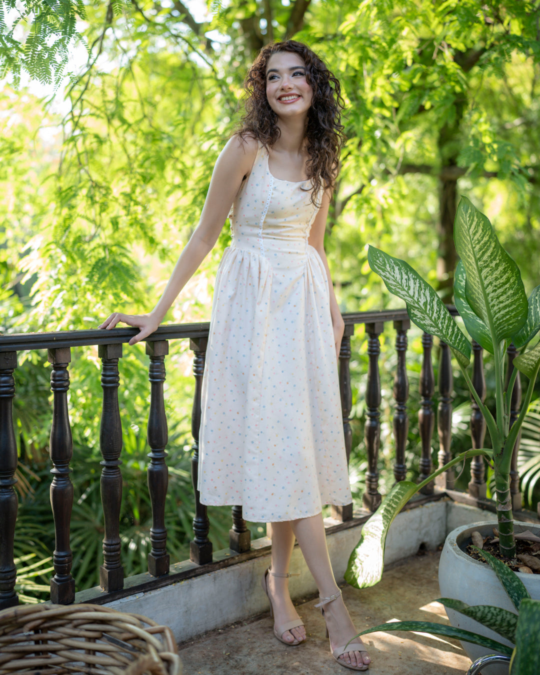 Linea Dress
