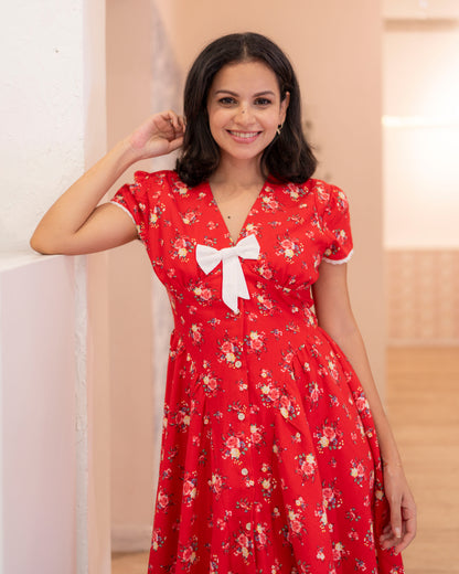 Red short dress