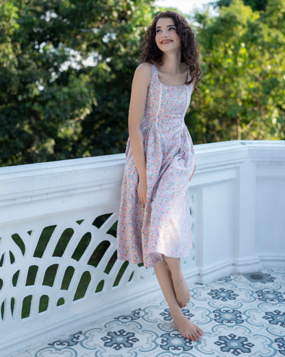 Linea Dress