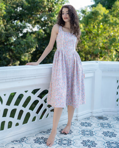 Linea Dress