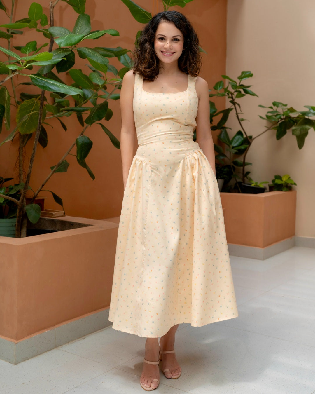 Linea Dress